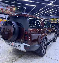 لاند ڕۆڤەر دیفێندەر